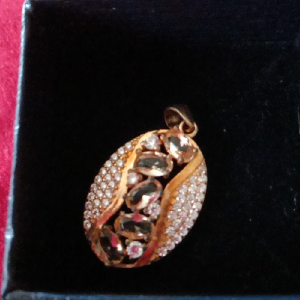 Pink Champagne Pendant